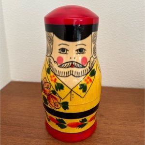 Russian Family Nesting Dolls.